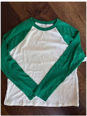 Women’s Medium Old Navy Everywear Green & White Raglan L/S Tee y2k Retro NWT!